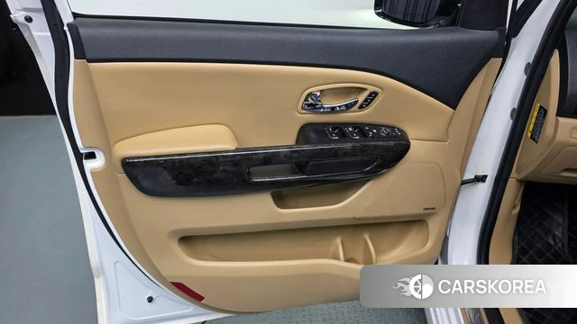 Kia The New Carnival id 5048358 из Кореи 16