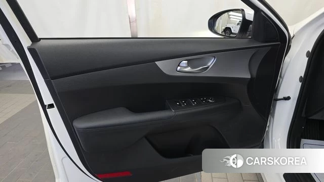 Kia The New K3 2nd generation id 4775288 из Кореи 16