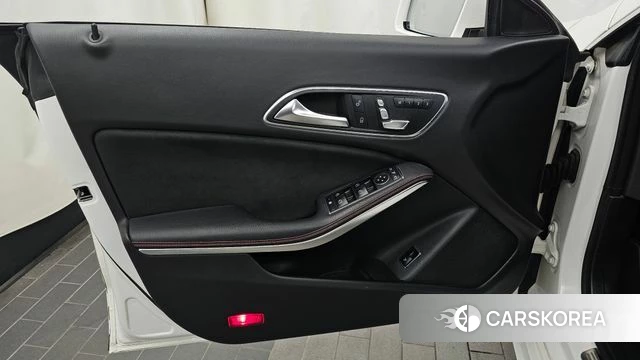 Mercedes-Benz CLA-Class C117 id 5048578 из Кореи 16