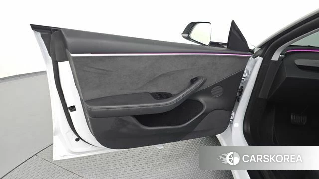 Tesla Model 3 id 4783303 из Кореи 16
