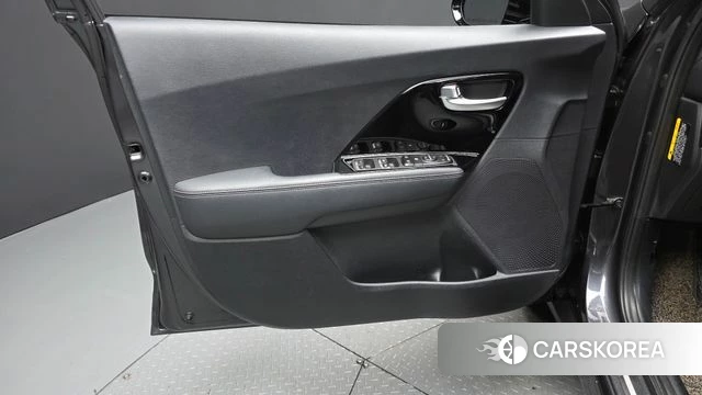 Kia The New Niro id 5018246 из Кореи 16