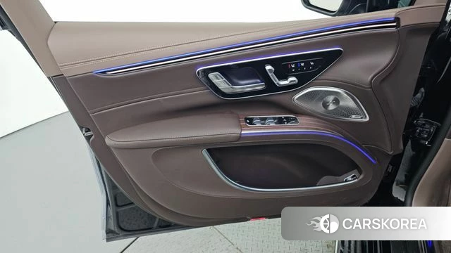 Mercedes-Benz EQS SUV X296 id 4744121 из Кореи 16