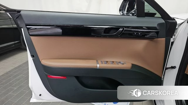 Hyundai Grandeur Hybrid (GN7) id 5002123 из Кореи 16