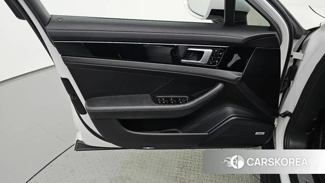 Porsche Panamera (971) id 5029533 из Кореи 16