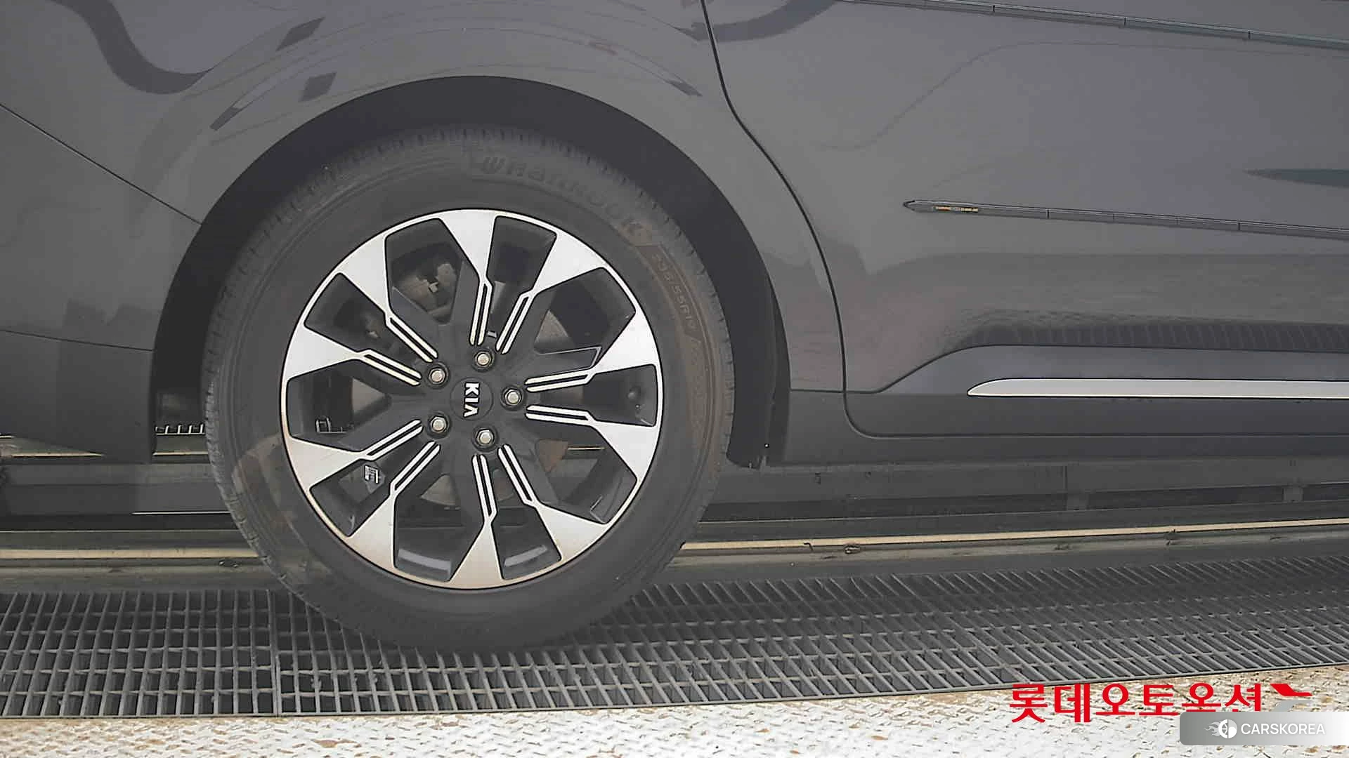Kia Carnival Limousine id 4984665 из Кореи 16