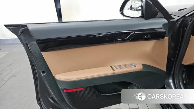 Hyundai Grandeur (GN7) id 4729957 из Кореи 16