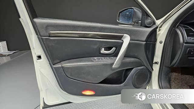 Renault Korea (Samsung) SM7 Nova id 5018598 из Кореи 16