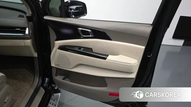 Kia Carnival 4th generation id 5012945 из Кореи 16