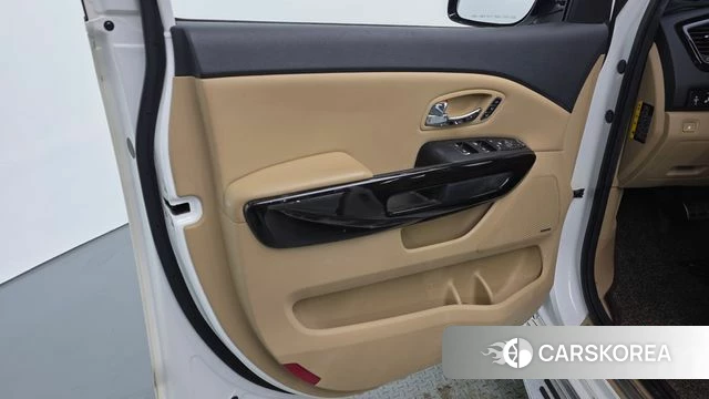 Kia The New Carnival id 5042070 из Кореи 16