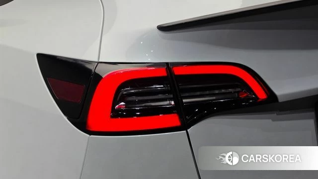 Tesla Model Y id 4726065 из Кореи 16