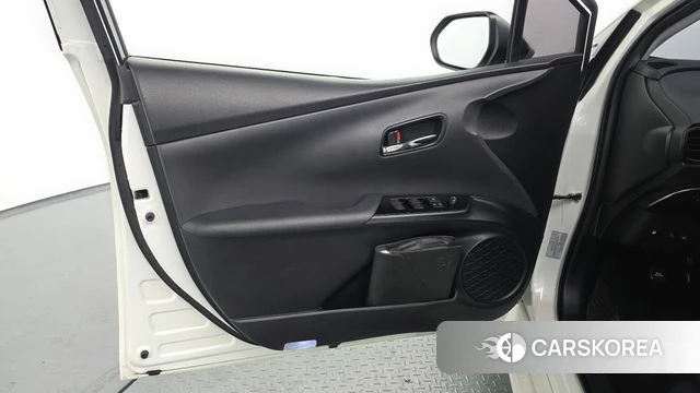 Toyota Prius 4th Generation id 5029039 из Кореи 16