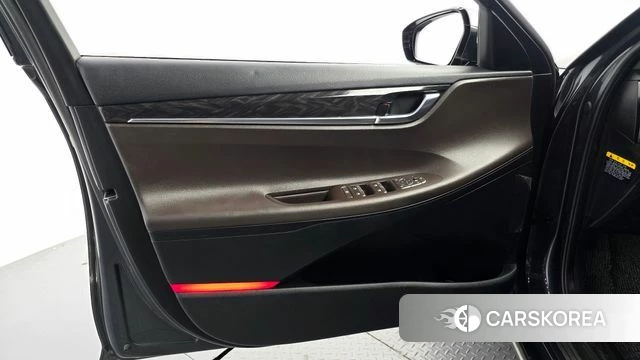 Hyundai Grandeur IG Hybrid id 4952981 из Кореи 16