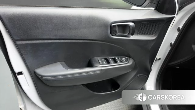 Hyundai Venue id 5041408 из Кореи 16