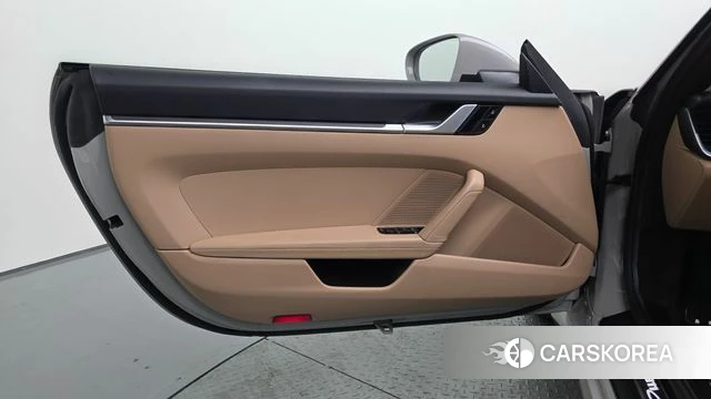 Porsche 911(992) id 4794332 из Кореи 16