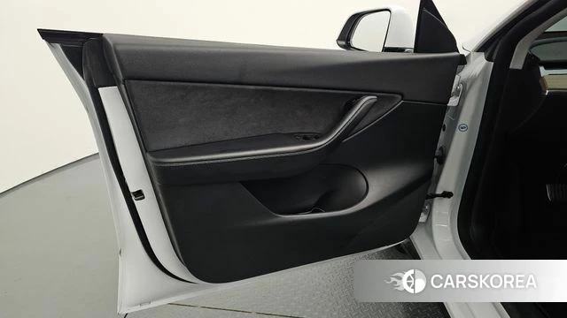 Tesla Model Y id 4712080 из Кореи 16