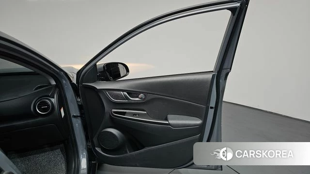 Hyundai Kona Electric id 5060408 из Кореи 16