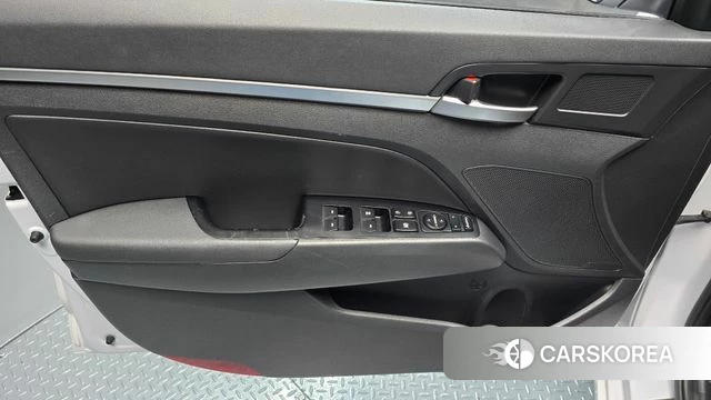 Hyundai The New Avante AD id 5048198 из Кореи 16