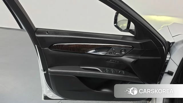 Cadillac CT6 id 5048112 из Кореи 16