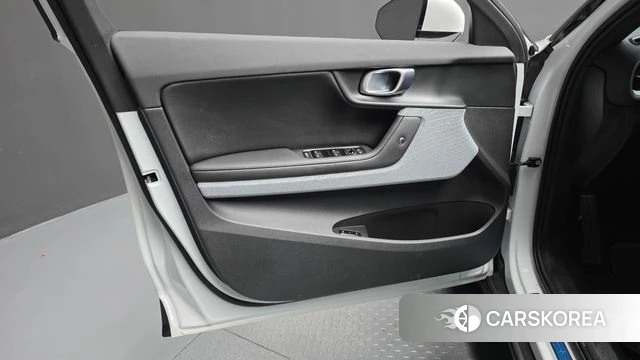 Polestar Polestar 2 id 4950036 из Кореи 16