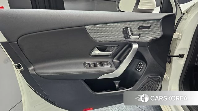 Mercedes-Benz A-Class W177 id 5028375 из Кореи 16