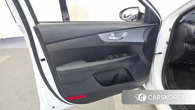 Kia The New K3 2nd generation id 4935195 из Кореи 16