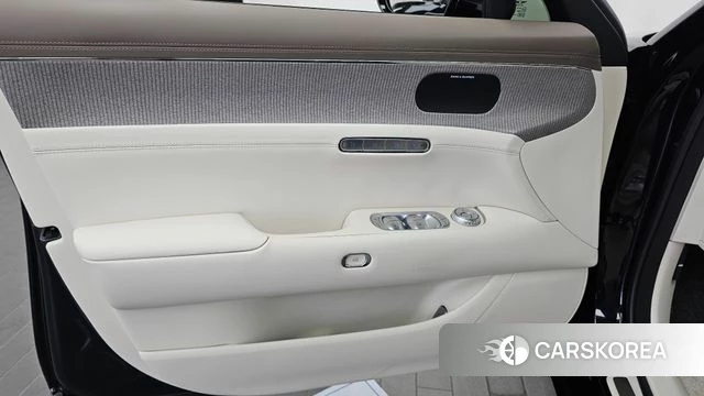 Genesis G90 (RS4) id 4917479 из Кореи 16