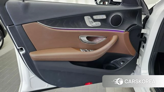 Mercedes-Benz E-Class W213 id 4922687 из Кореи 16