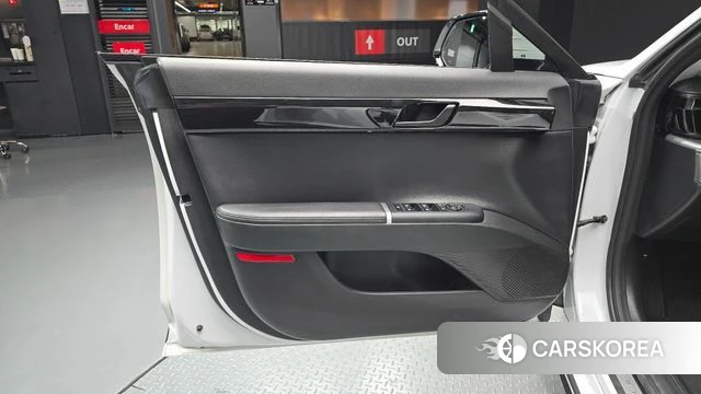 Hyundai Grandeur (GN7) id 4965508 из Кореи 16