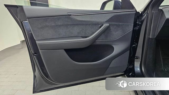 Tesla Model Y id 4862521 из Кореи 16