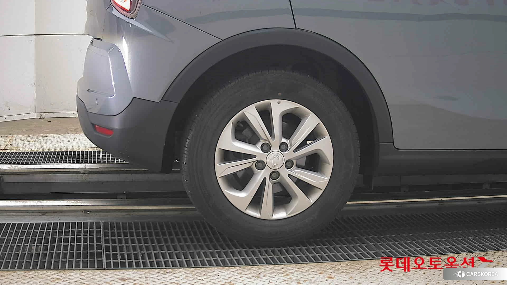 SsangYong Tivoli id 4984721 из Кореи 16