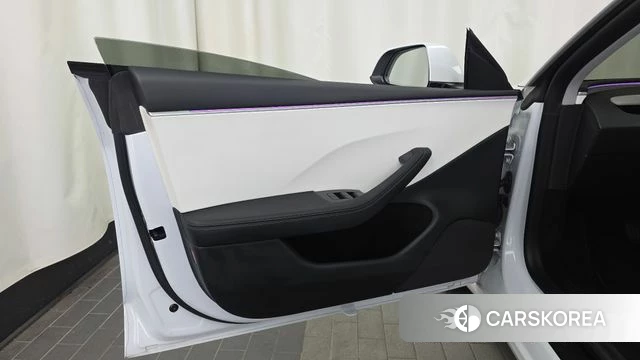 Tesla Model 3 id 5011430 из Кореи 16