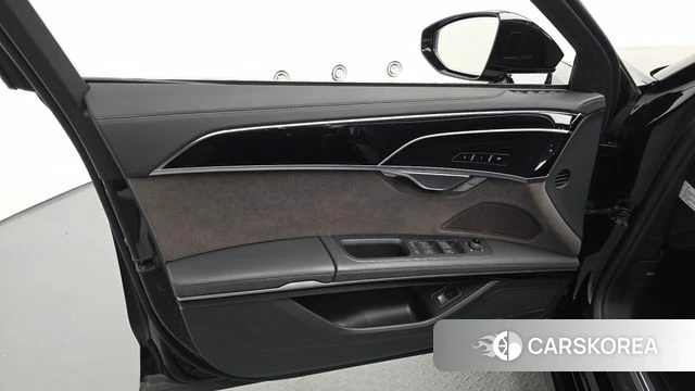 Audi A8 (D5) id 4950910 из Кореи 16