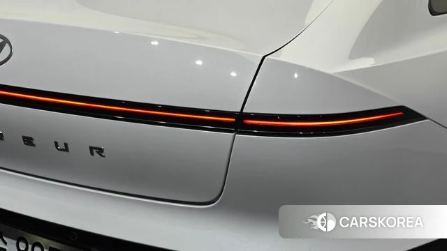 Hyundai Grandeur Hybrid (GN7) id 4792315 из Кореи 16