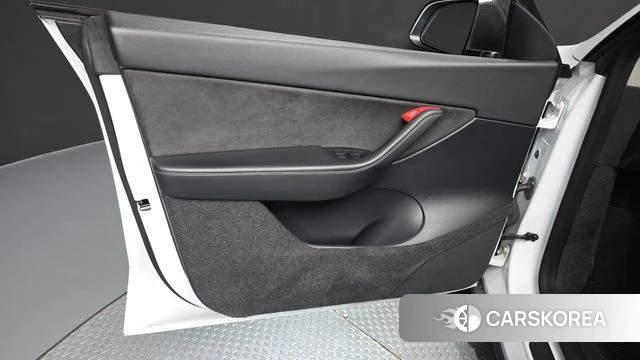 Tesla Model Y id 4965882 из Кореи 16