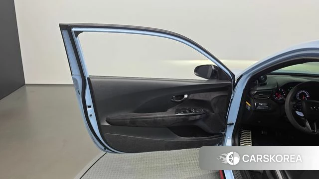 Hyundai Veloster (JS) id 4992972 из Кореи 16
