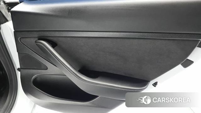 Tesla Model 3 id 5003832 из Кореи 16