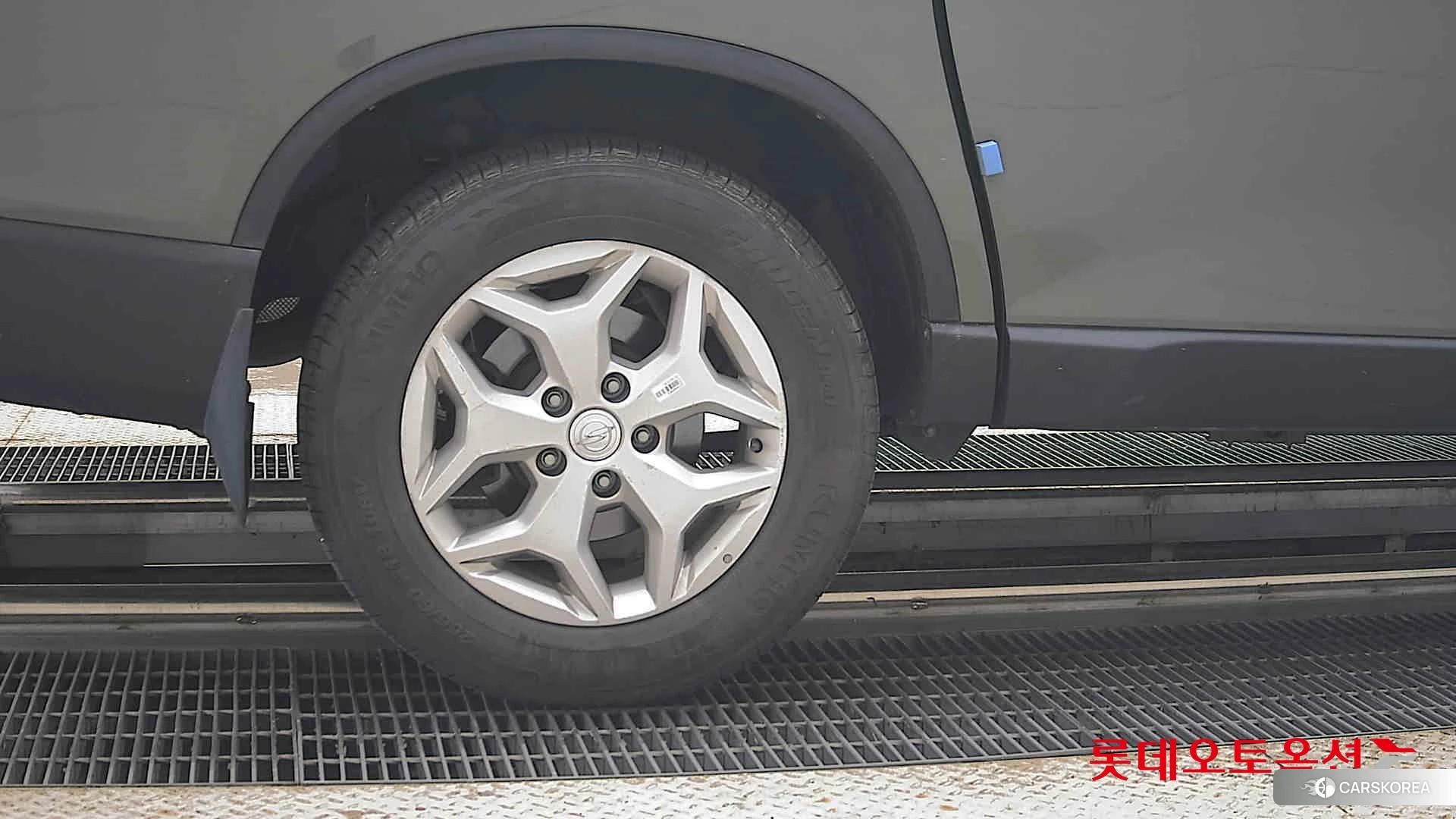 SsangYong Rexton Sports id 4990098 из Кореи 16