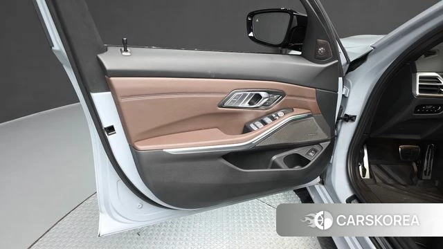 BMW 3 Series (G20) id 4964465 из Кореи 16