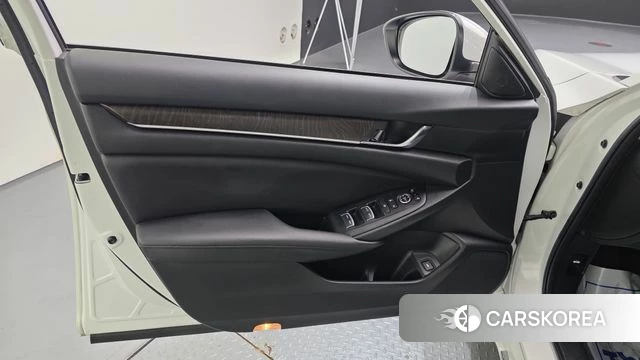 Honda Accord 10th Generation id 5029125 из Кореи 16