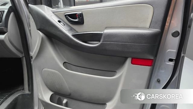 Hyundai The New Grand Starex id 5029152 из Кореи 16