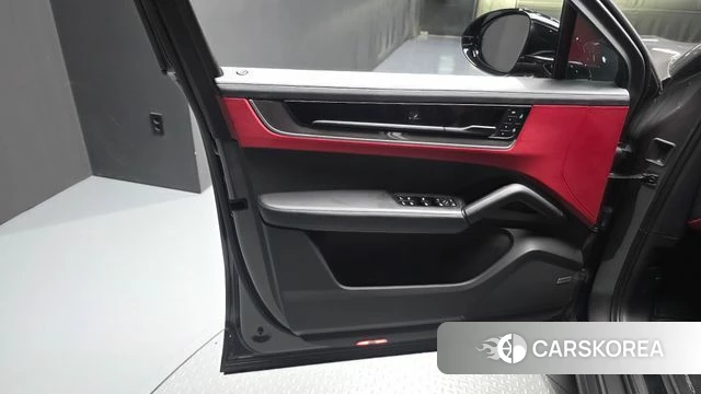Porsche Cayenne (PO536) id 4834611 из Кореи 16