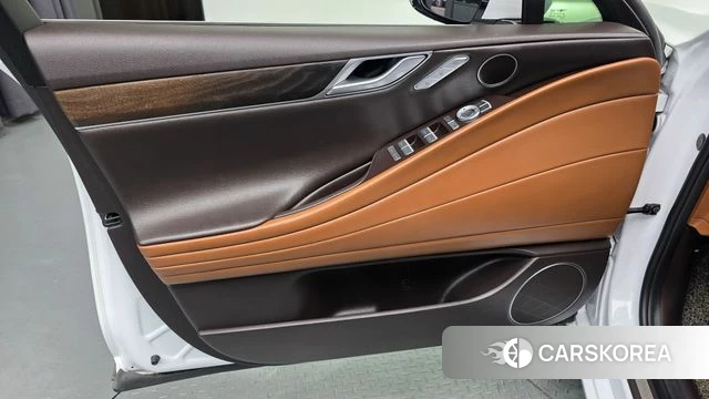 Genesis G80 (RG3) id 5023378 из Кореи 16