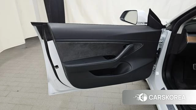 Tesla Model 3 id 4923564 из Кореи 16