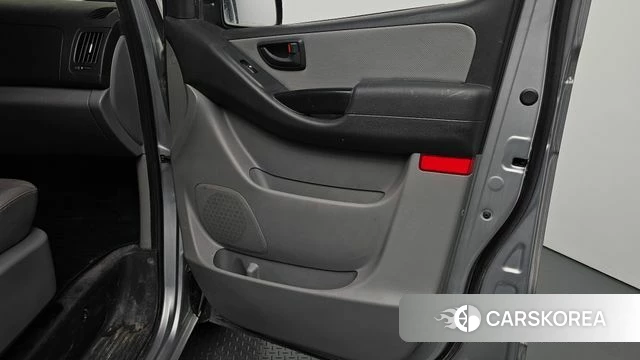 Hyundai The New Grand Starex id 5029217 из Кореи 16
