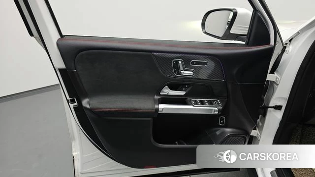 Mercedes-Benz GLB-Class X247 id 5003513 из Кореи 16