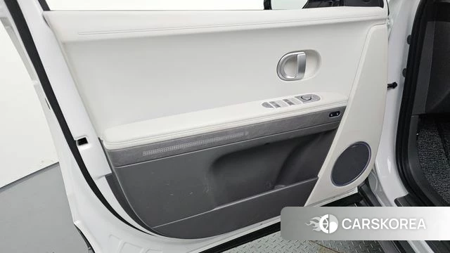 Hyundai Ionic 5 id 4916583 из Кореи 16