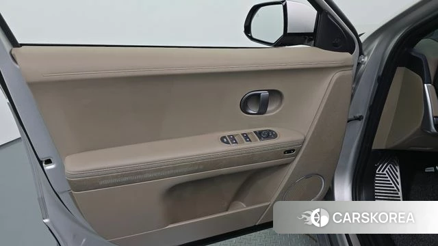 Hyundai The New Ionic 5 id 5039274 из Кореи 16
