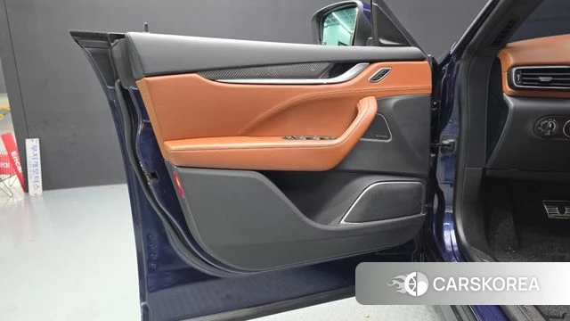 Maserati Levante id 4993655 из Кореи 16