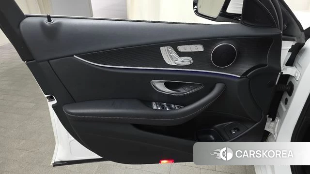 Mercedes-Benz E-Class W213 id 5047979 из Кореи 16