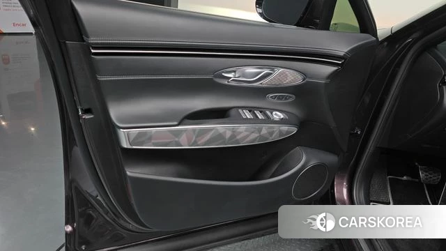 Genesis GV70 id 5034486 из Кореи 16